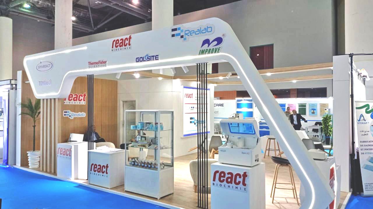 Stand React Biochimie lors d'un salon professionnel